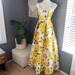 Yellow Rose Formal Dress